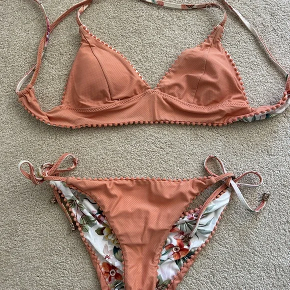 Isabella Rose Multicolor Reversible Bikini - Picture 2 of 3